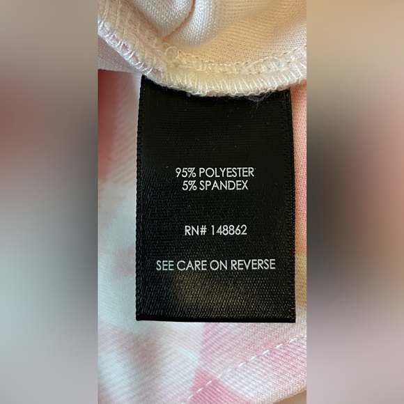 New with tags mini skater scuba set TORRID - Picture 8 of 9